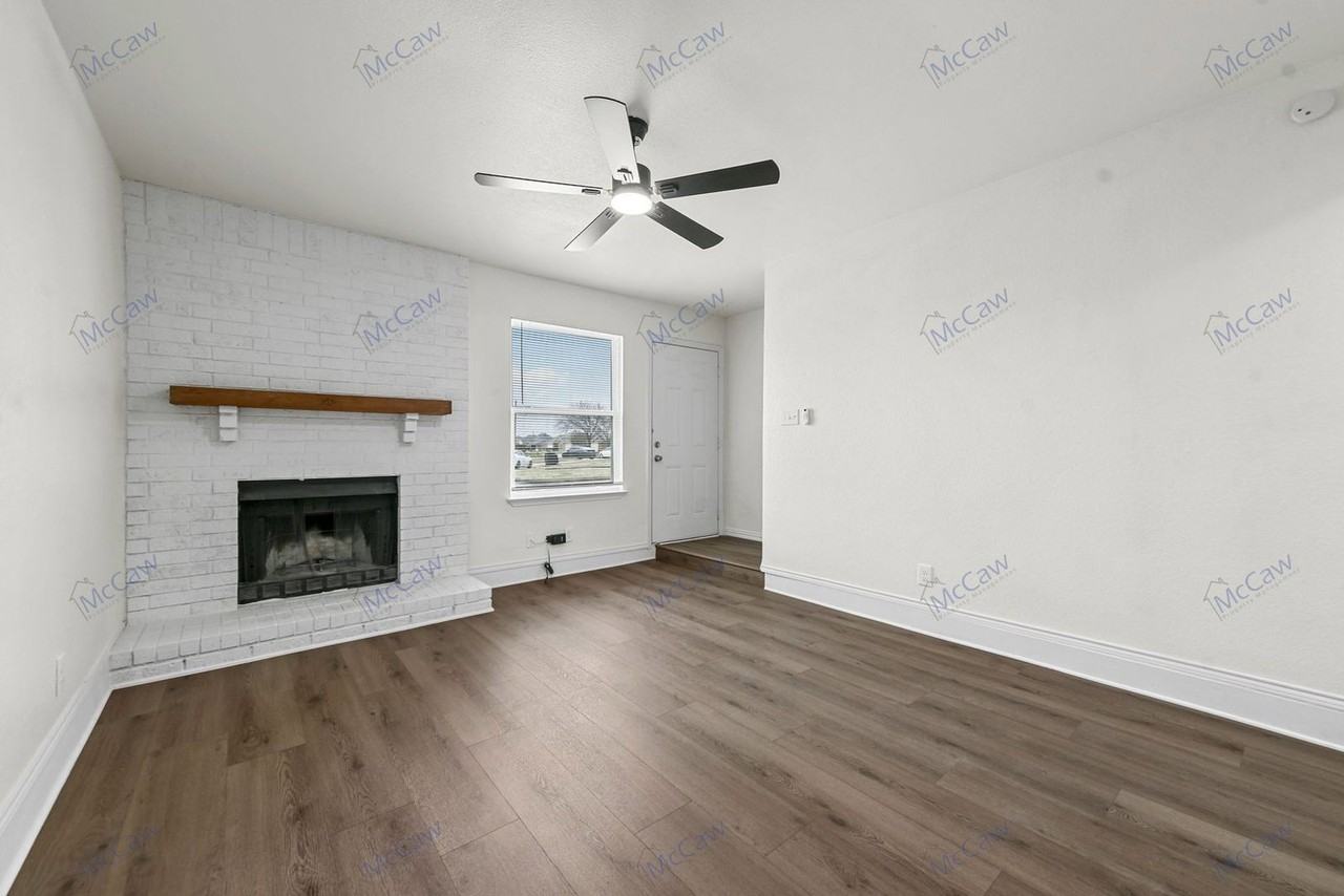 207 Pate Orr Rd N #C - Photo 3 of 22