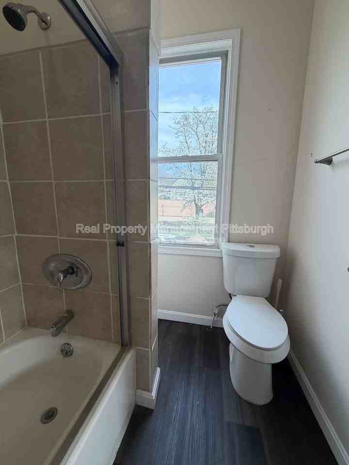 671 5th St - Photo 7 of 13