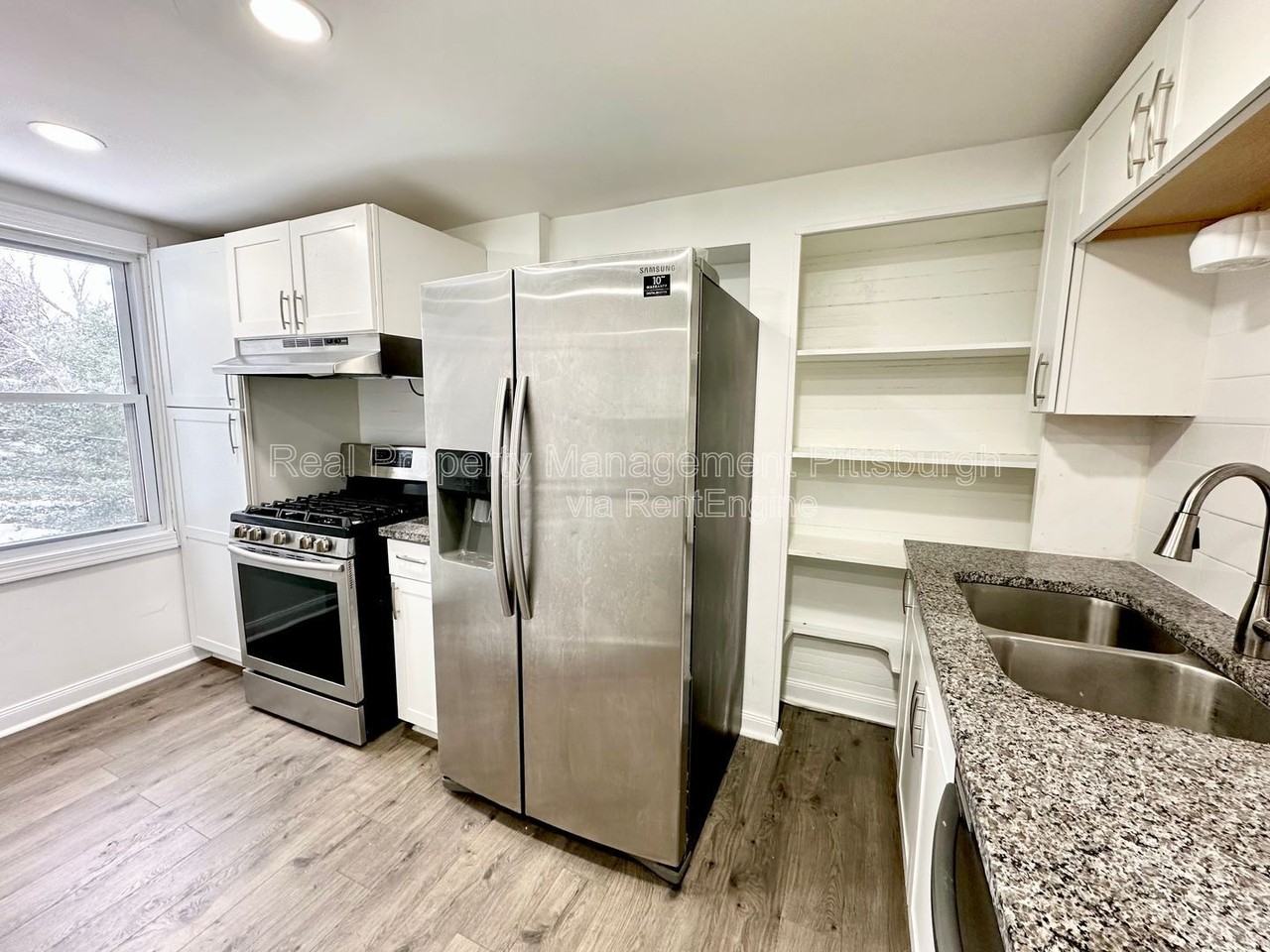 814 Greensburg Pike - Photo 2 of 20