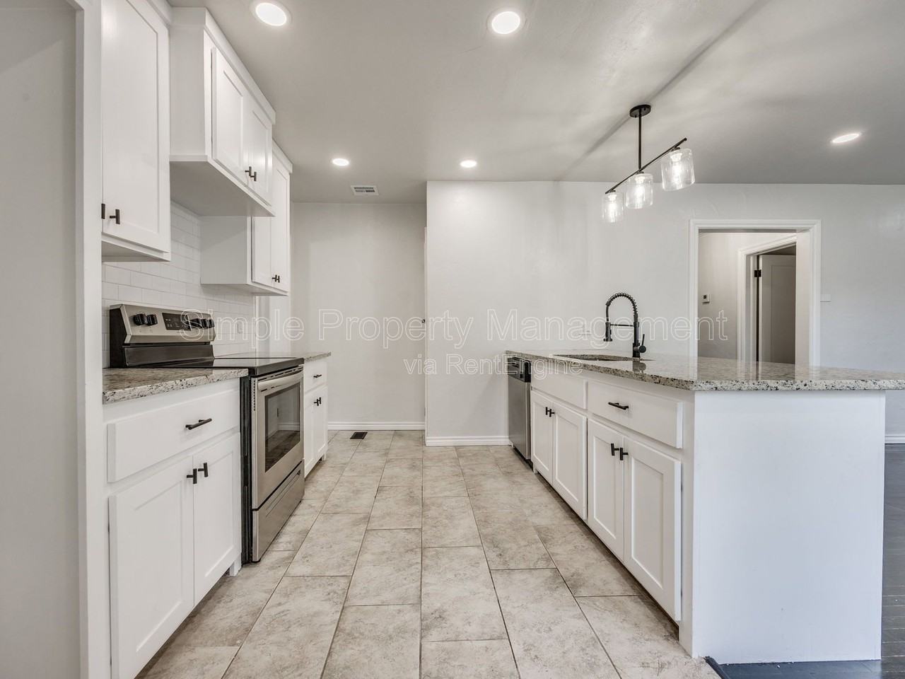 2112 N Drexel Blvd - Photo 6 of 20