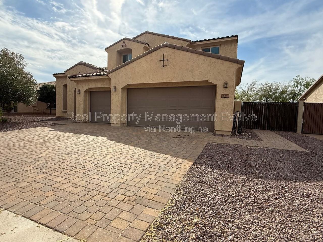 9311 W Alyssa Ln - Photo 6 of 50