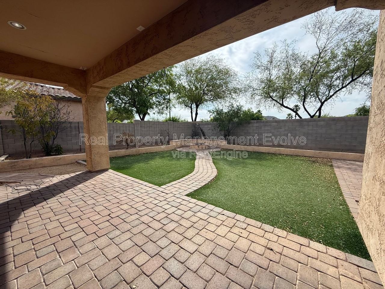 9311 W Alyssa Ln - Photo 7 of 50