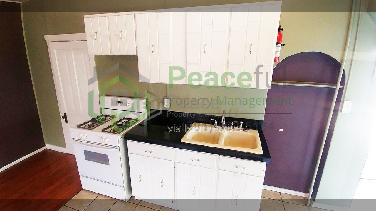 217 D St #4 - Photo 7 of 15