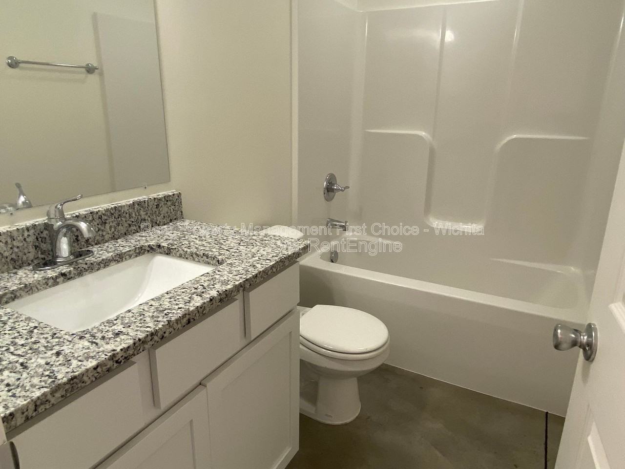 1514 N Madison Ave - Photo 6 of 14