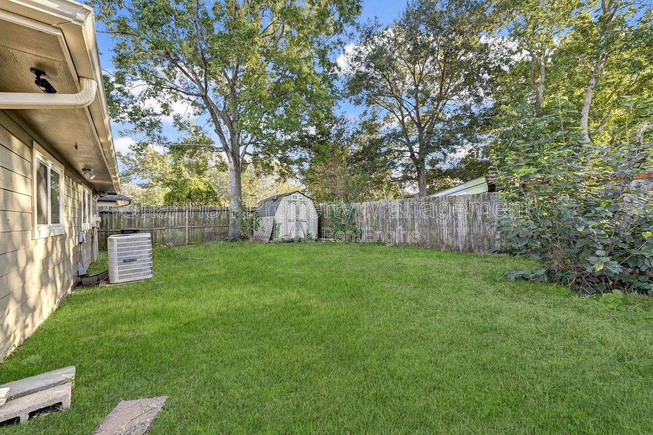 14027 Blue Falls Dr - Photo 2 of 22