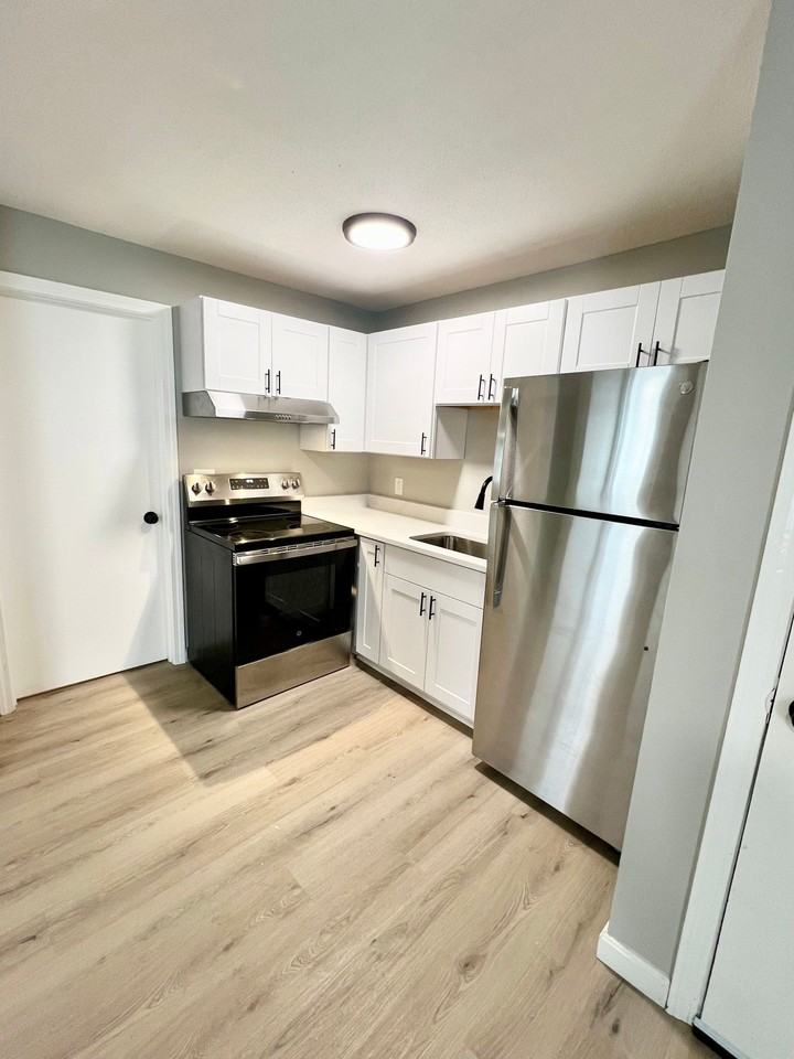 661 Corning Rd #18 - Photo 2 of 15