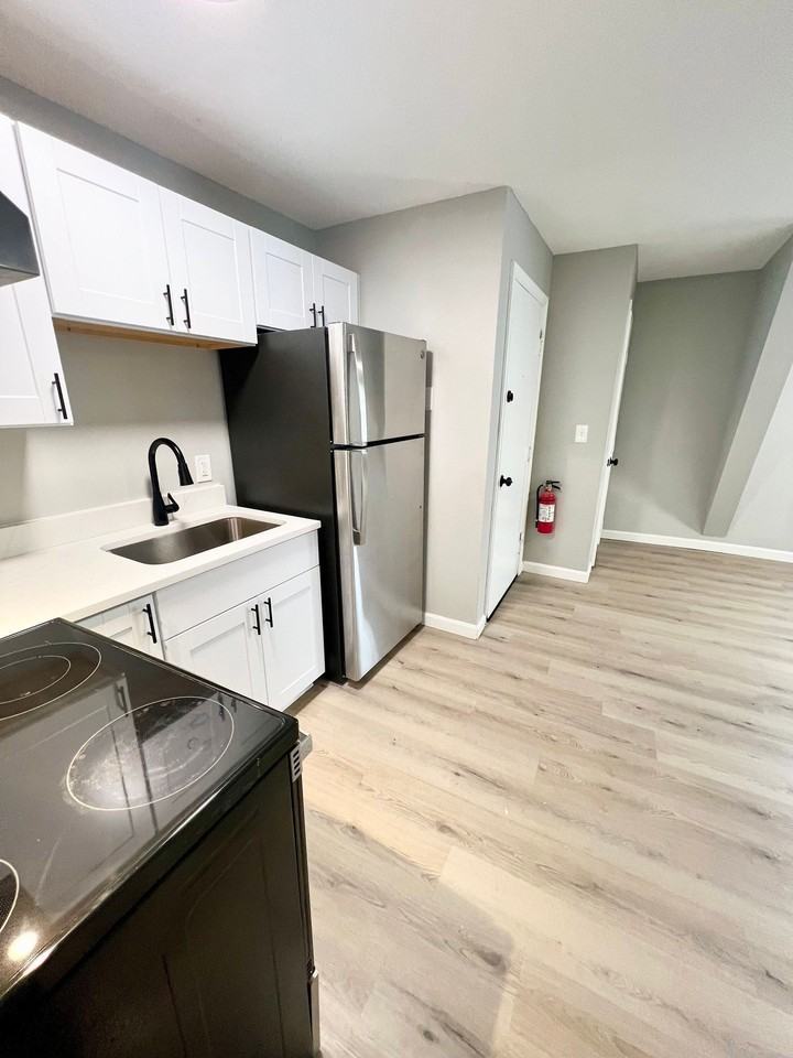 661 Corning Rd #18 - Photo 3 of 15