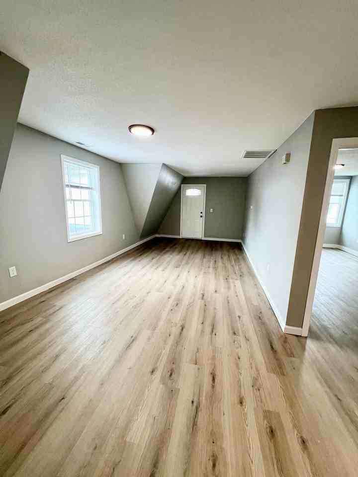 661 Corning Rd #18 - Photo 4 of 15