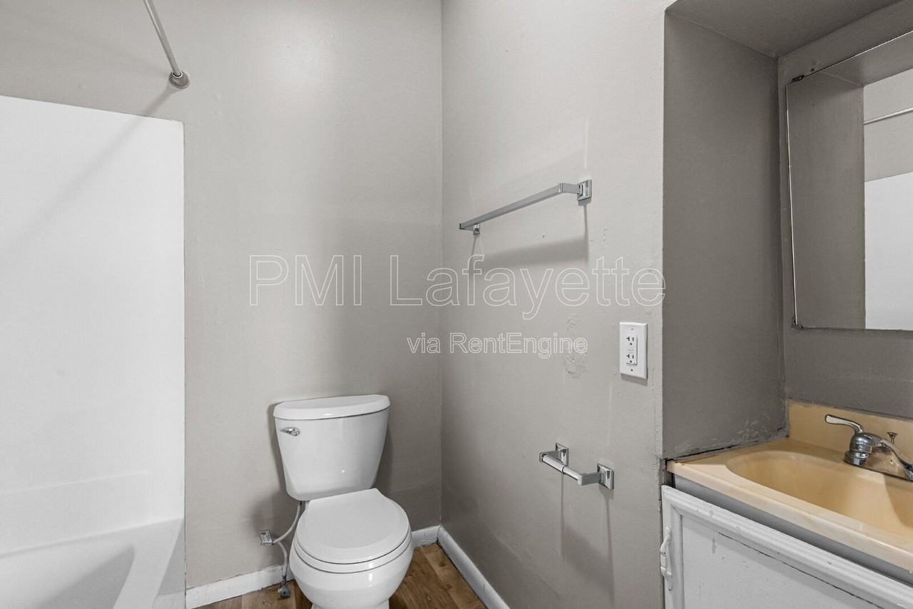 1502 N 13th St - Photo 6 of 11