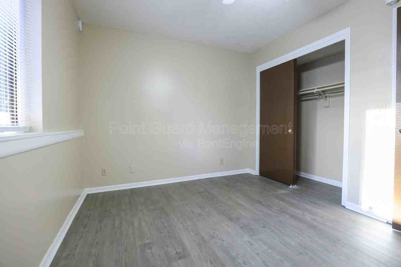 4206 Frances St #25 - Photo 7 of 15