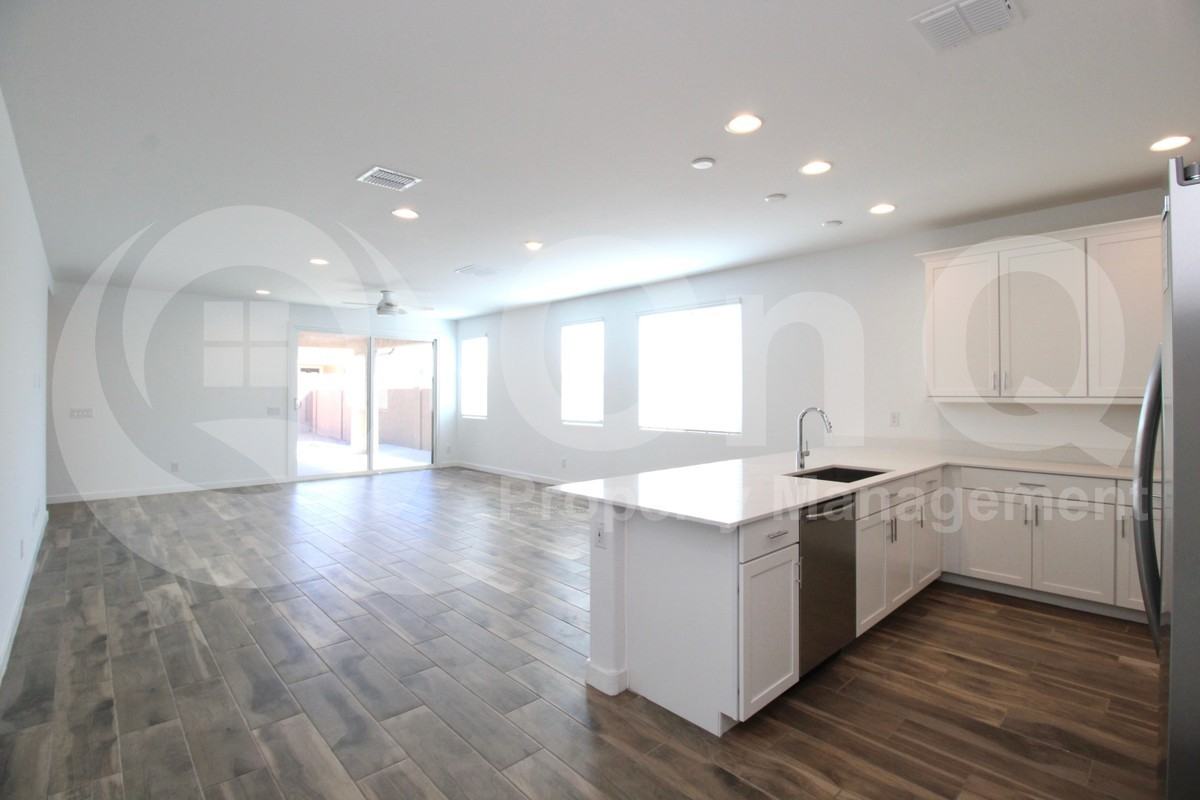 3303 S Piedra - Photo 6 of 41