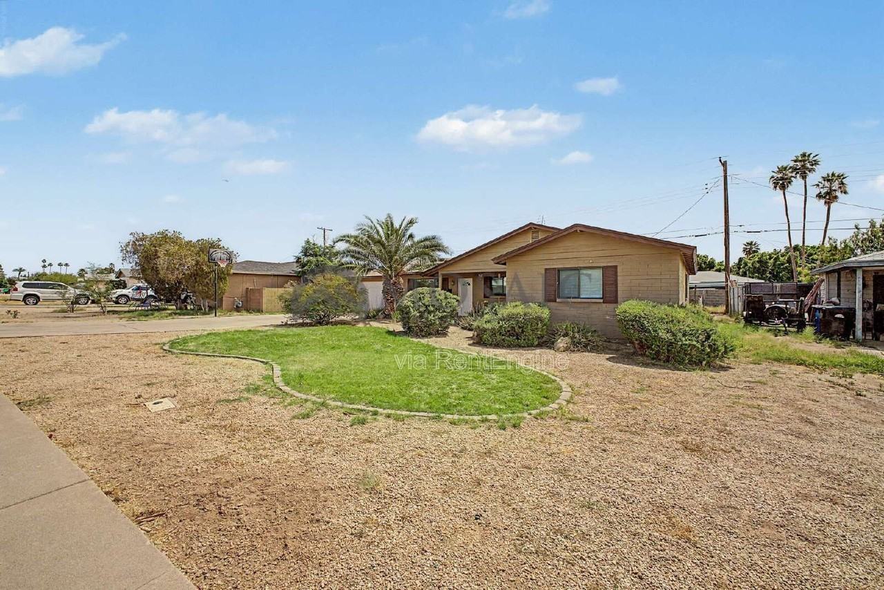 1531 W 7th St - Photo 3 of 29