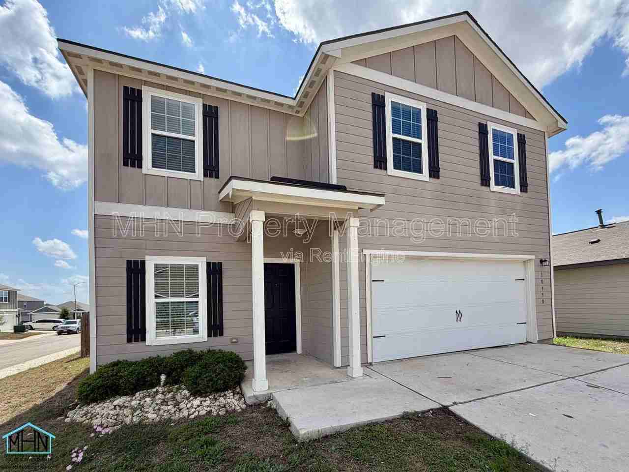 10950 Chippewa Trce - Photo 2 of 29