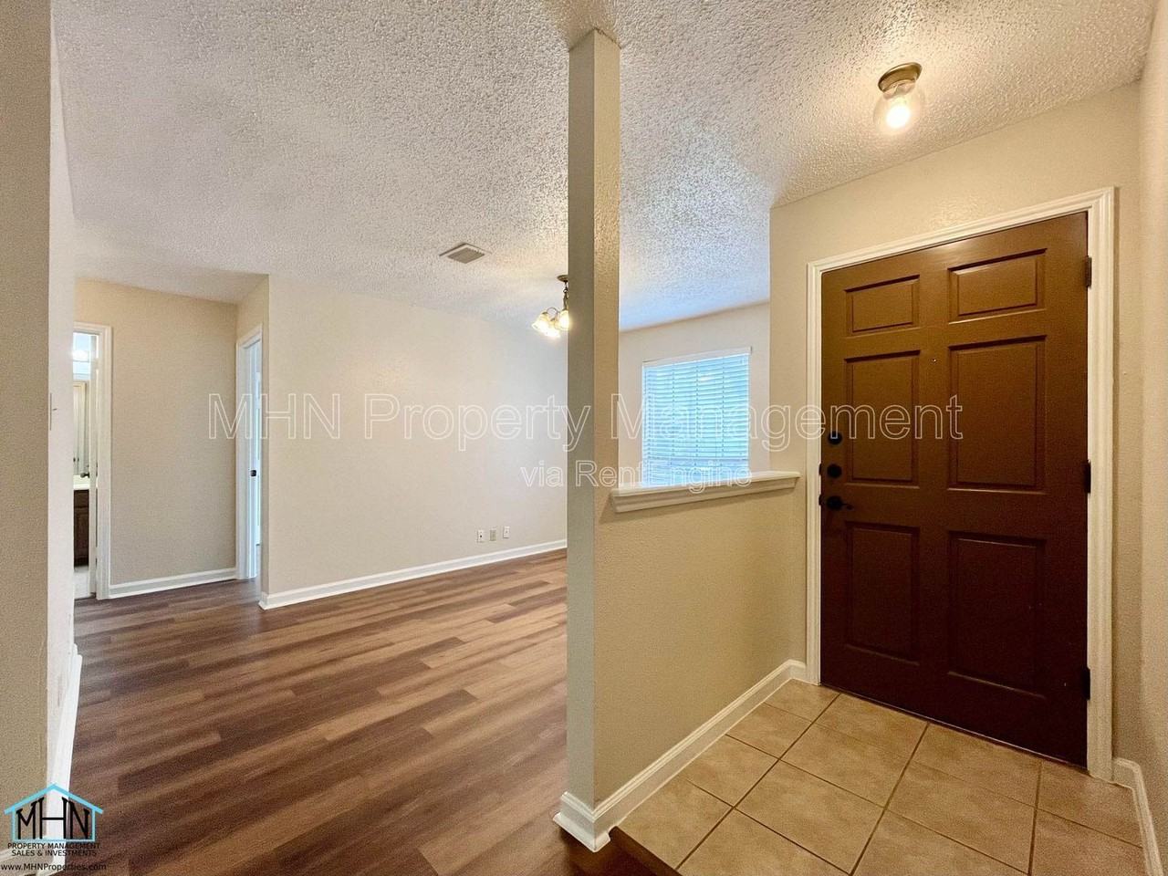 1627 Firwick Dr - Photo 3 of 25