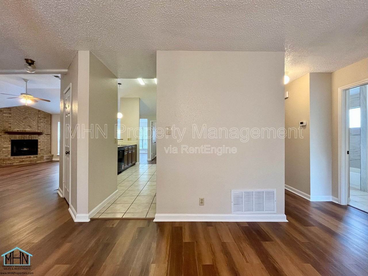 1627 Firwick Dr - Photo 6 of 25