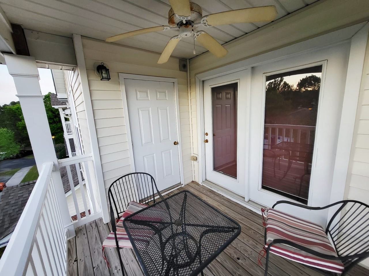 339 Westbend Dr - Photo 3 of 28