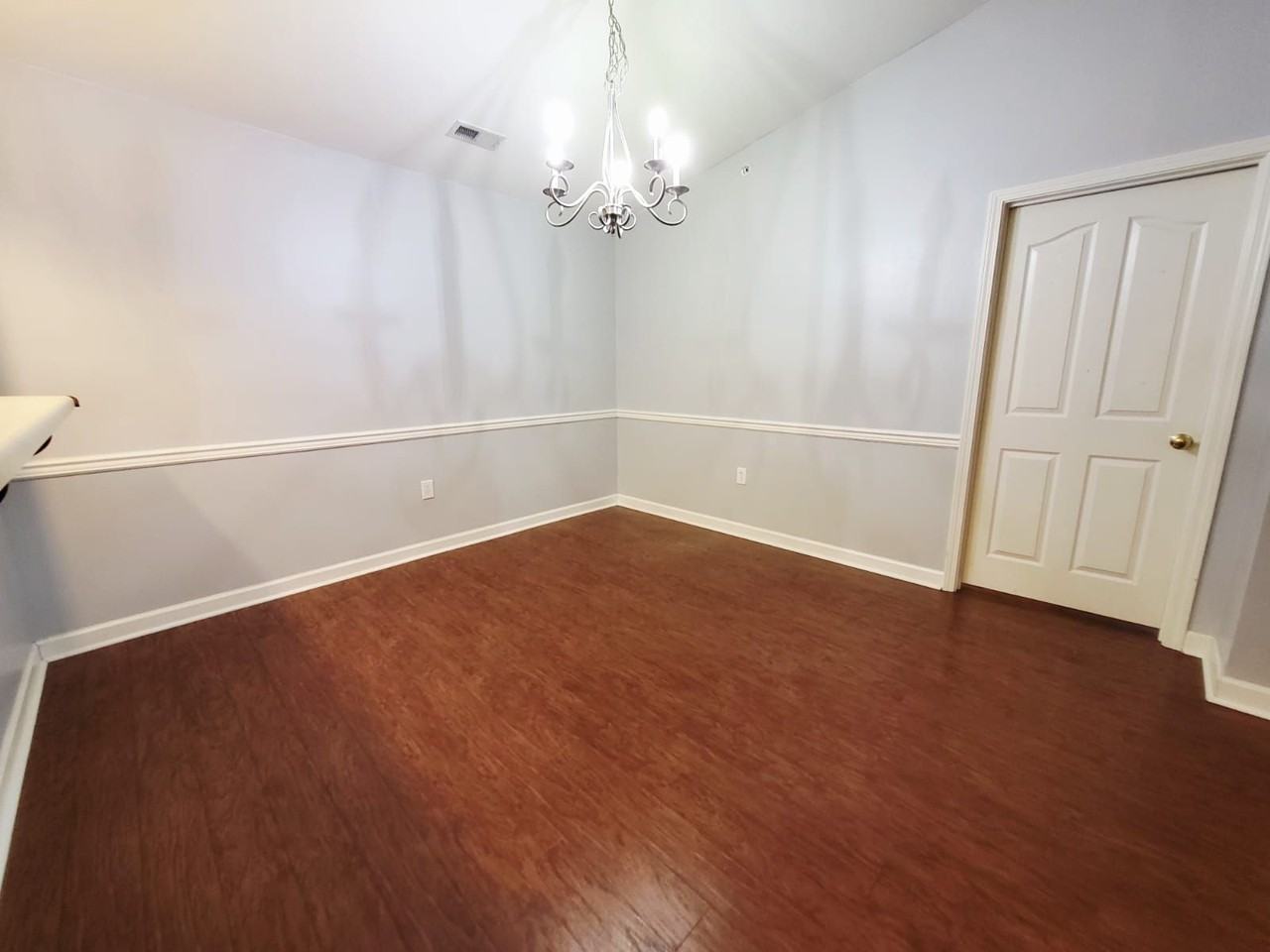 339 Westbend Dr - Photo 7 of 28