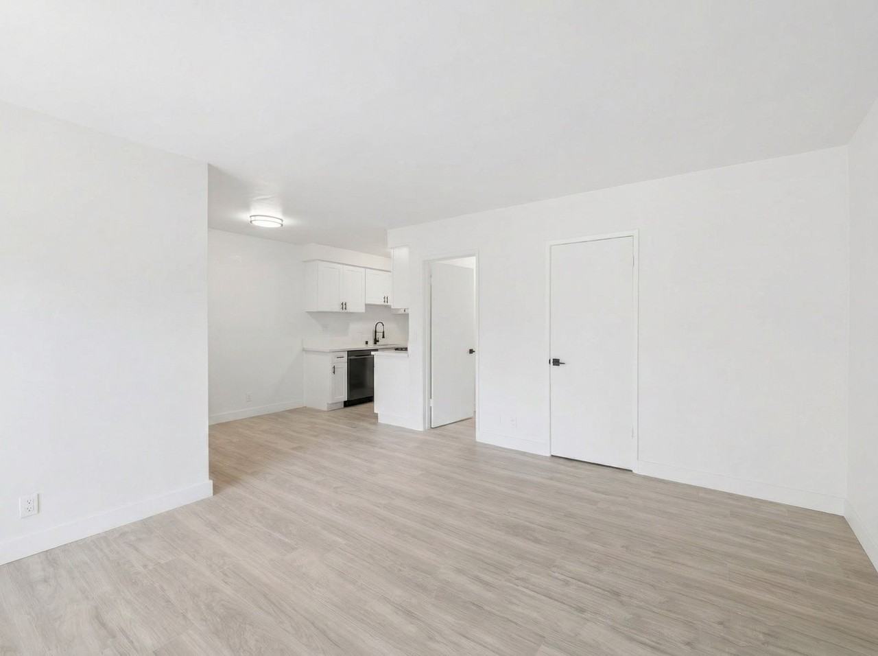 6828 Fulton Ave #5 - Photo 5 of 15