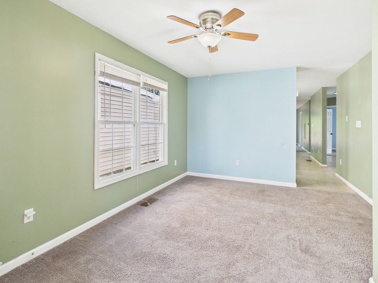 3214 N St - Photo 3 of 23