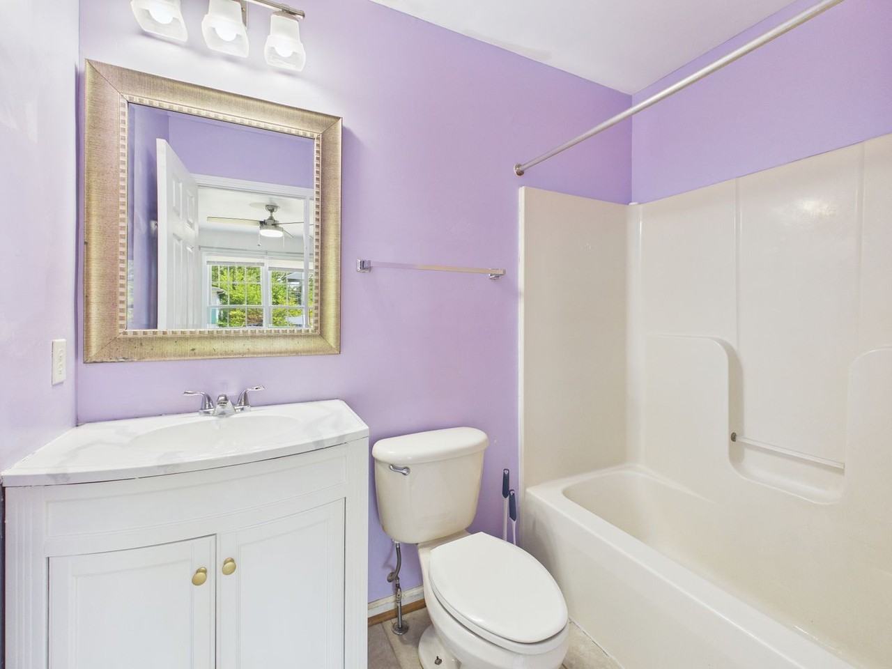 3214 N St - Photo 6 of 23