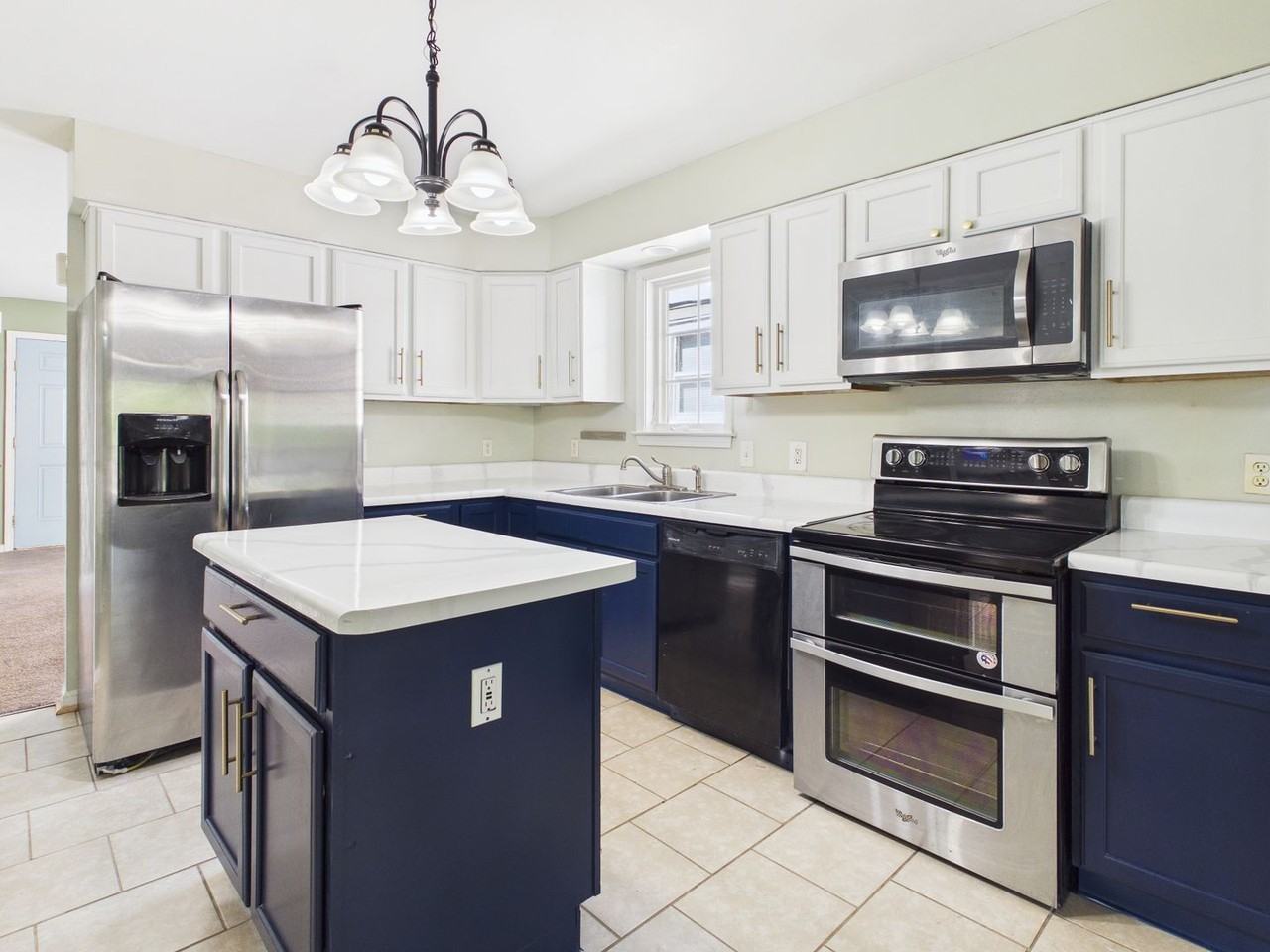 3214 N St - Photo 7 of 23