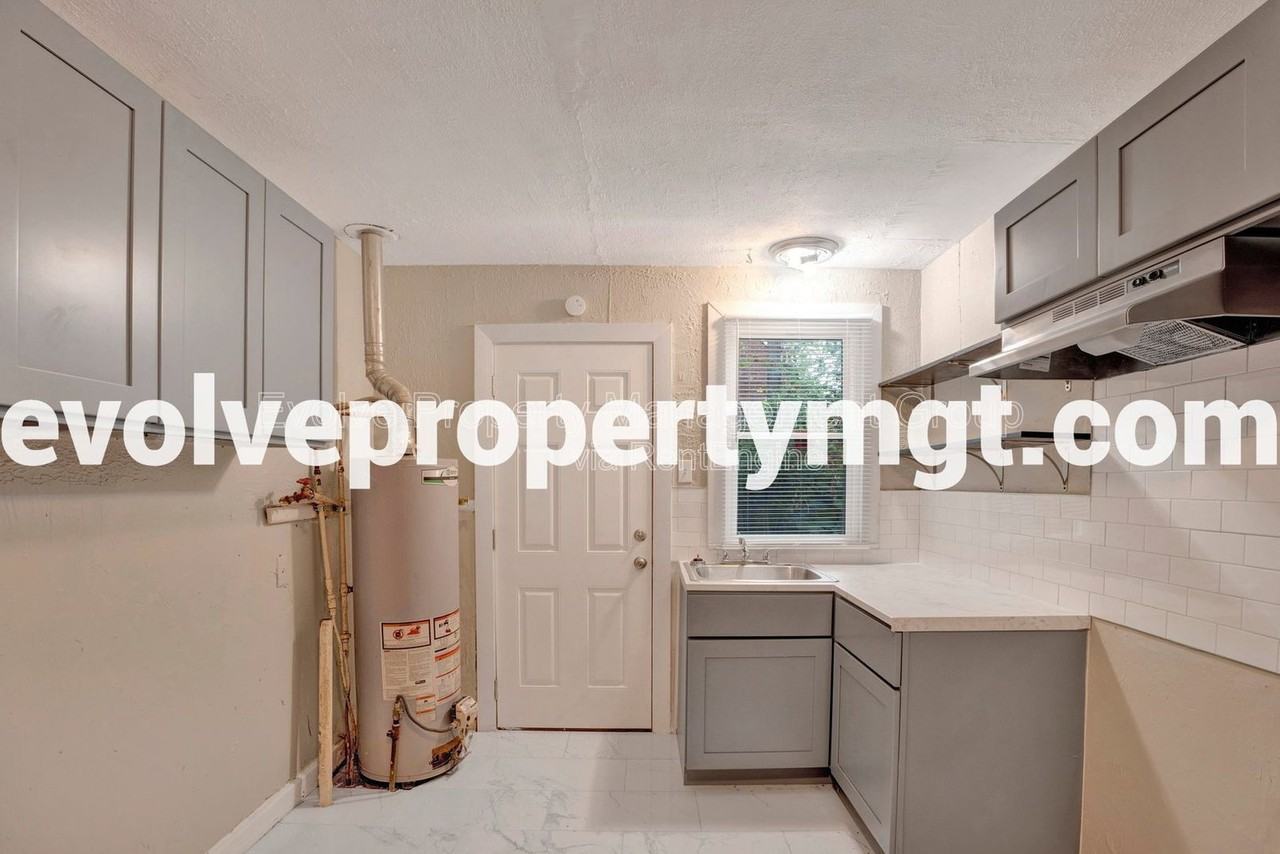 4089 Tutwiler Ave - Photo 6 of 12