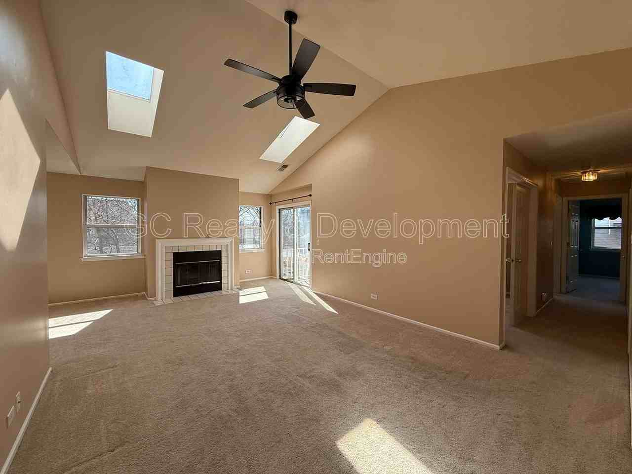 2878 Meadow Ln #Z2Z2 - Photo 3 of 22