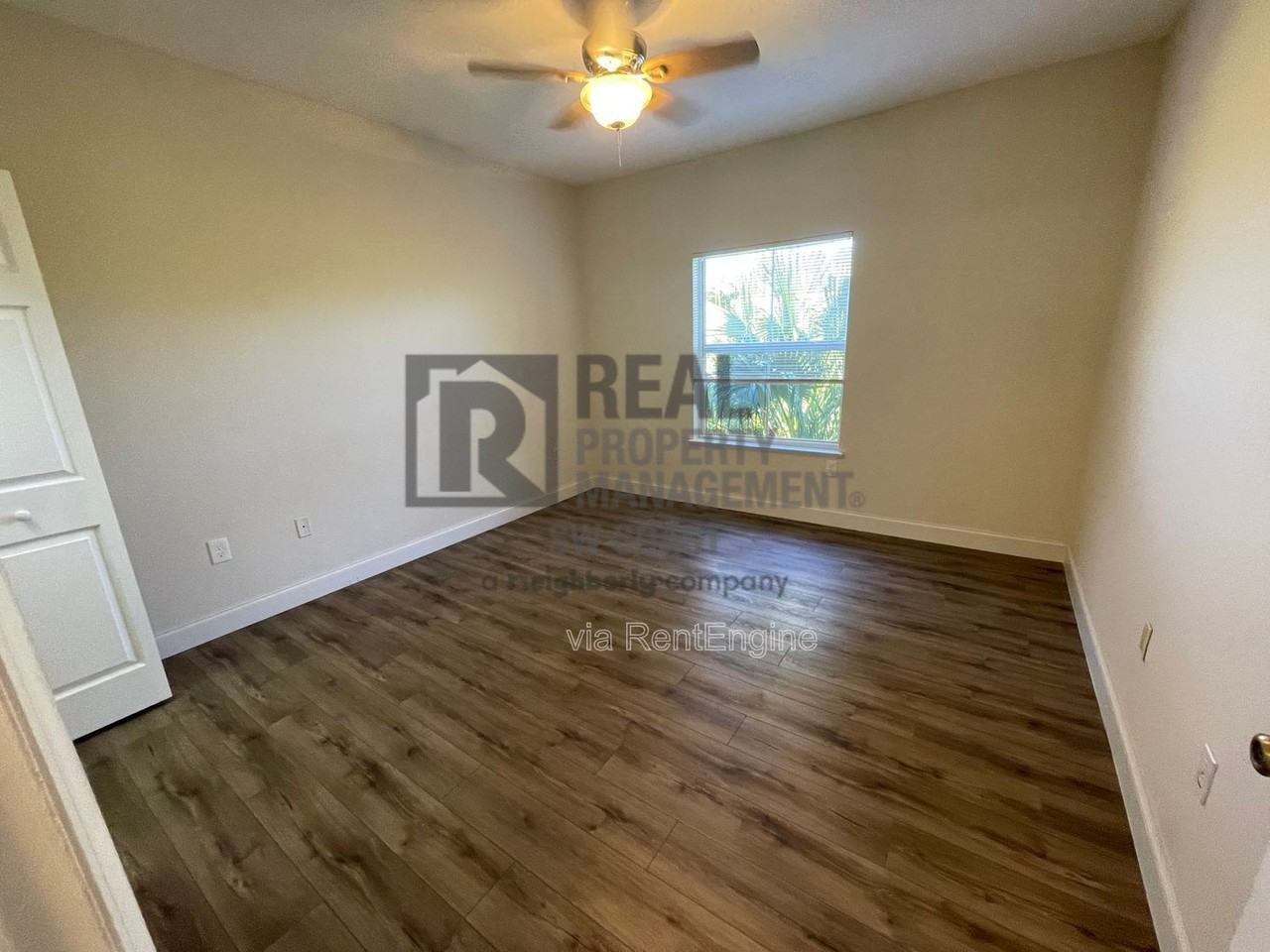 11550 Villa Grand #1306 - Photo 5 of 13