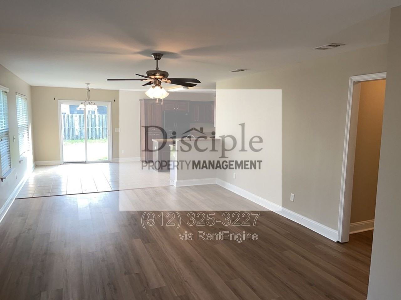 202 Scarlett Ln - Photo 4 of 34