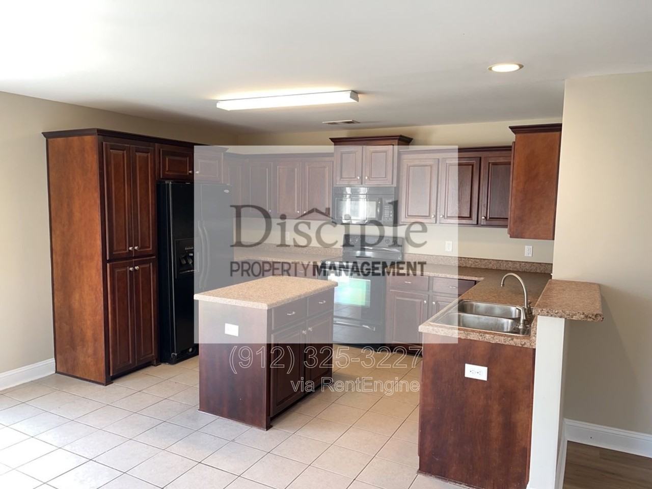 202 Scarlett Ln - Photo 5 of 34