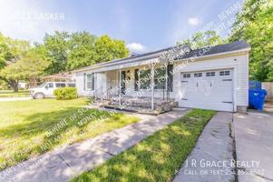 featured image of 3821 Lasker Ave