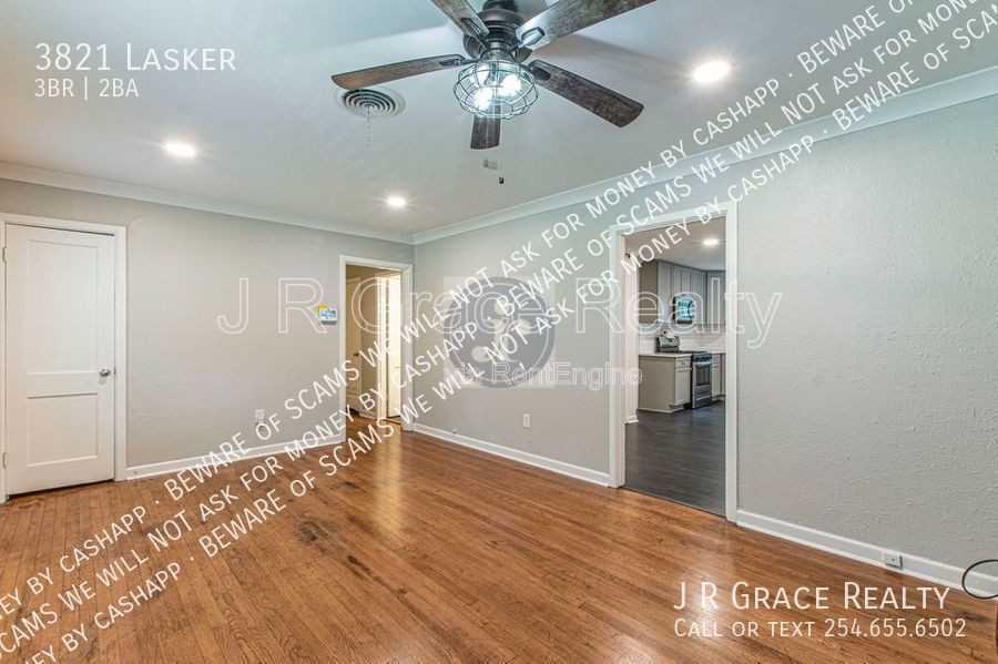 3821 Lasker Ave - Photo 4 of 13