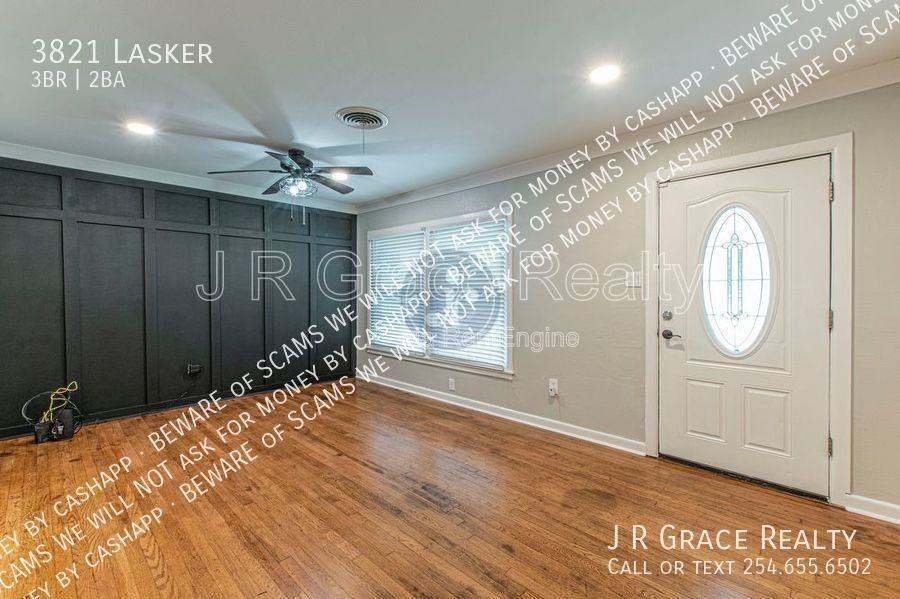 3821 Lasker Ave - Photo 5 of 13