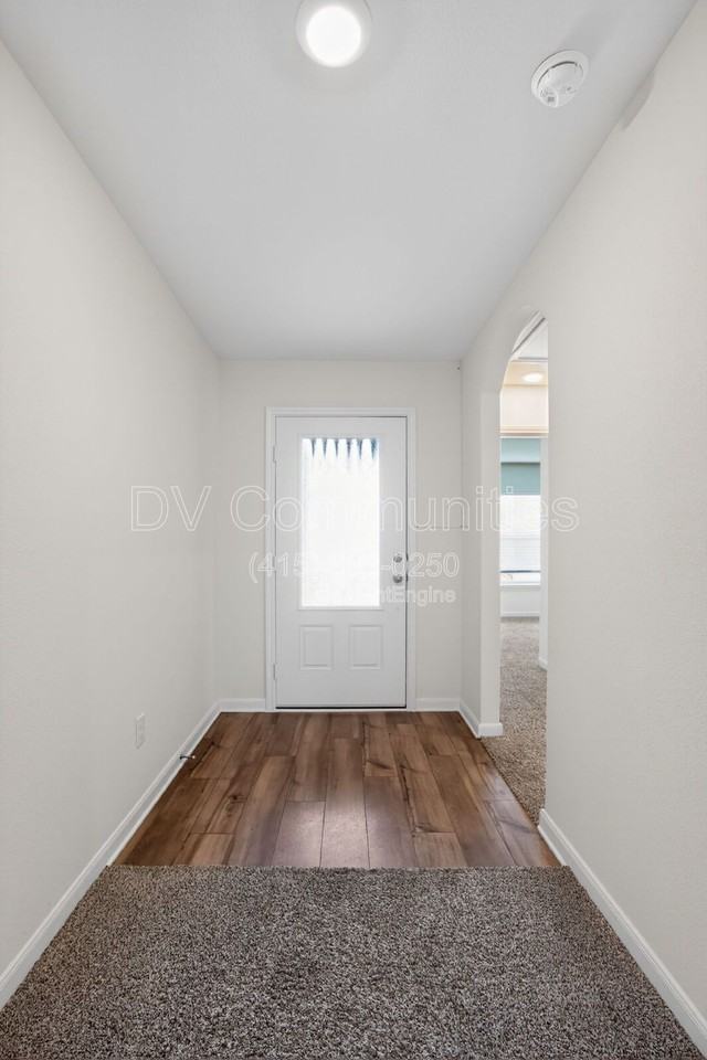 512 Albert Anthony St - Photo 7 of 38