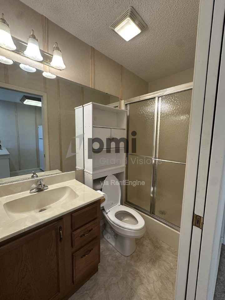 1306 Arthur Ave #16 - Photo 3 of 19