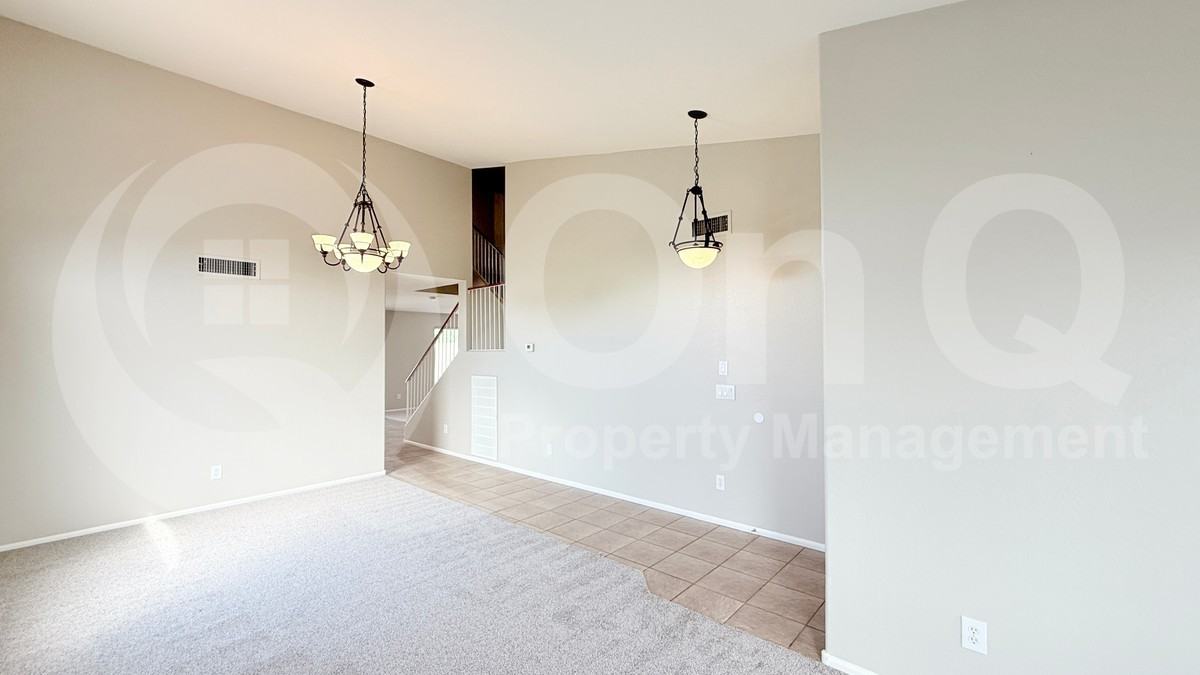 42606 W Chambers Dr - Photo 6 of 25