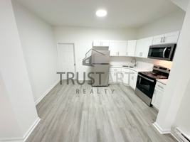 featured image of 2153 W Grange Ave