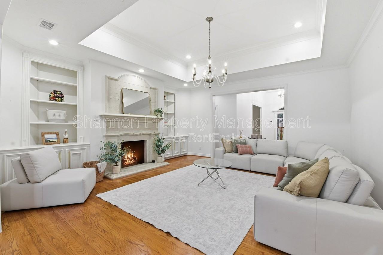 19407 Kessington Ln - Photo 6 of 45