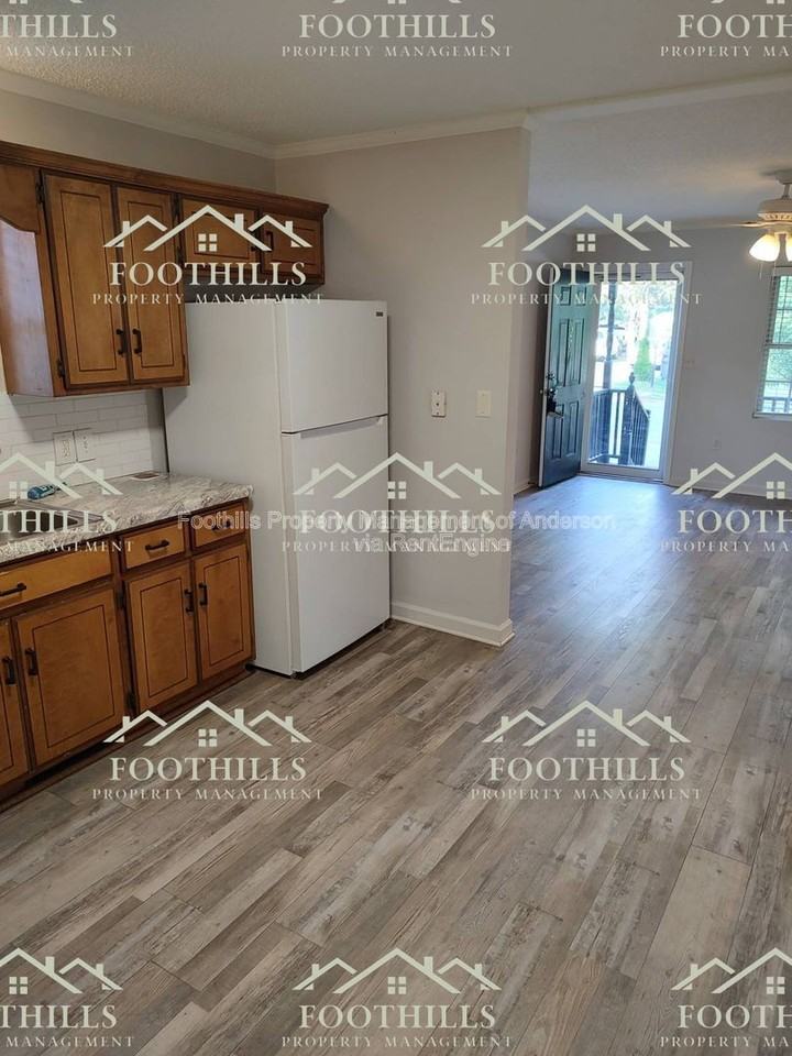 201 F St - Photo 6 of 13