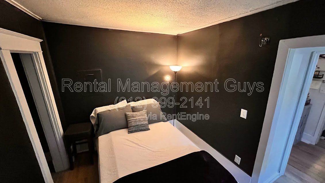 3245 3rd Ave S #2 - Photo 6 of 8