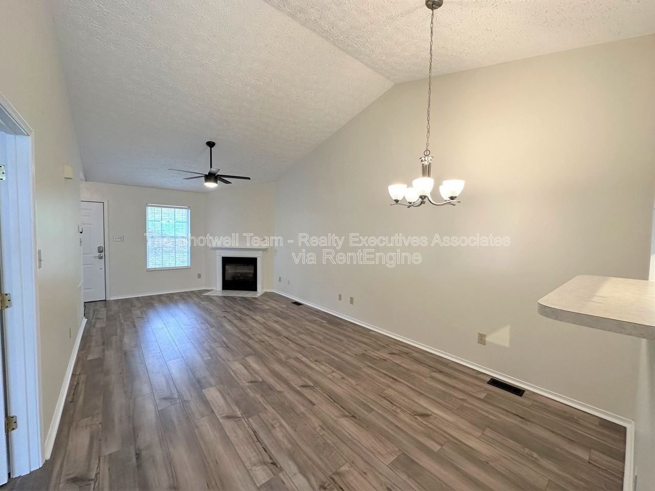 819 Calypso Way - Photo 5 of 20