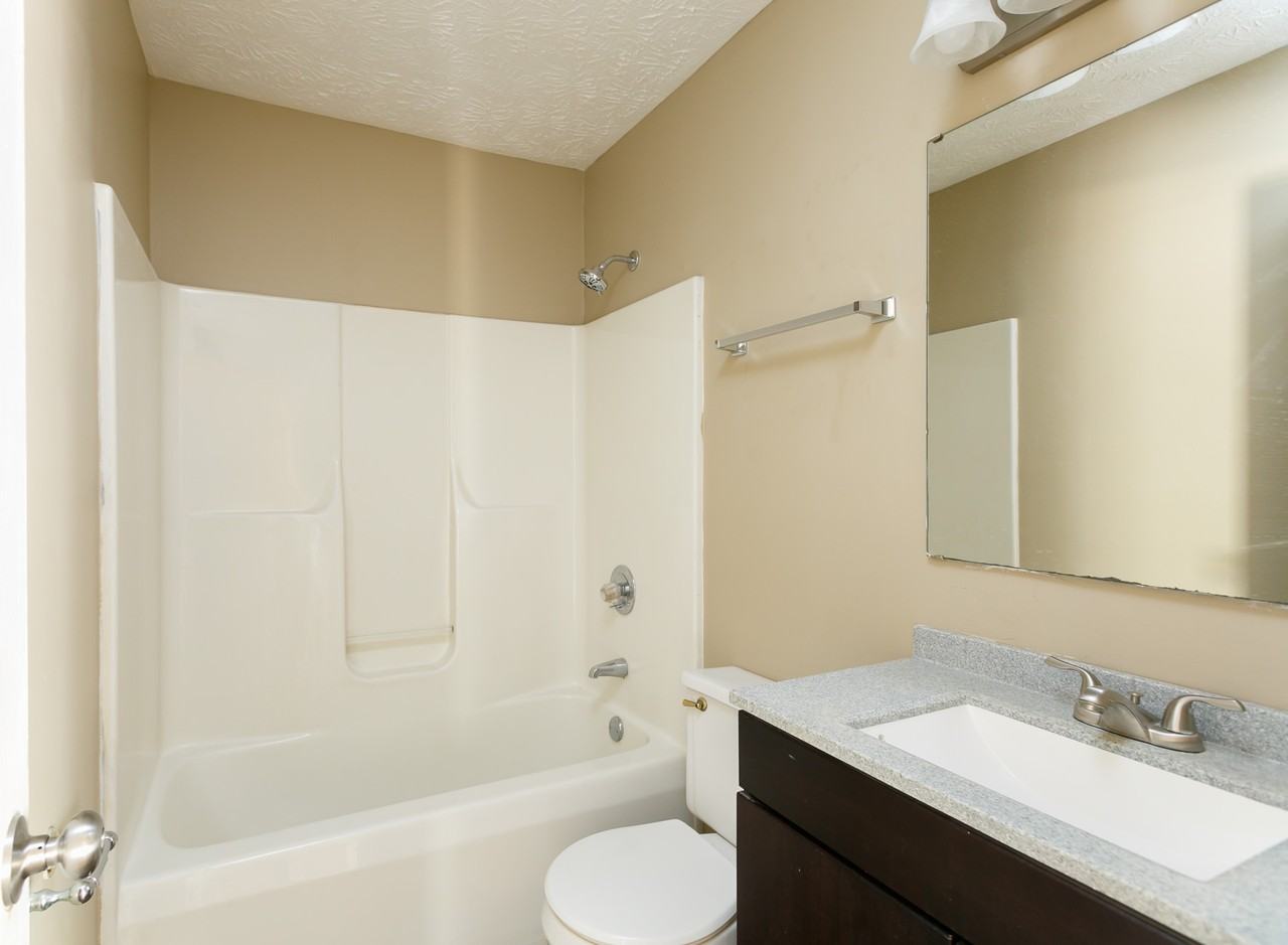 1824 Geiberger Dr - Photo 3 of 19