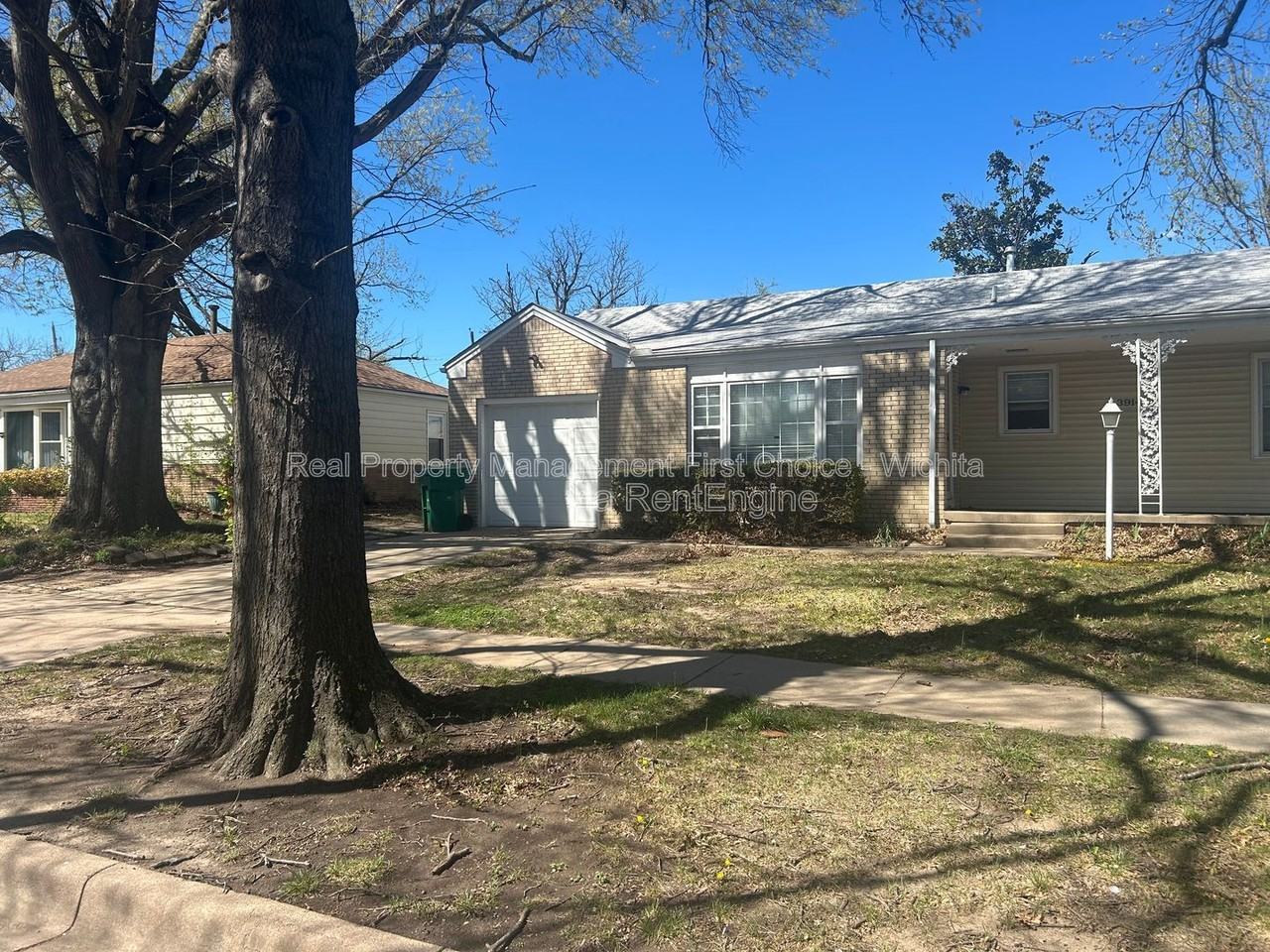 3914 E Countryside Plz - Photo 2 of 4