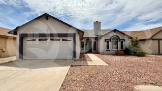 10115 W Reade Ave - Photo 1 of 1