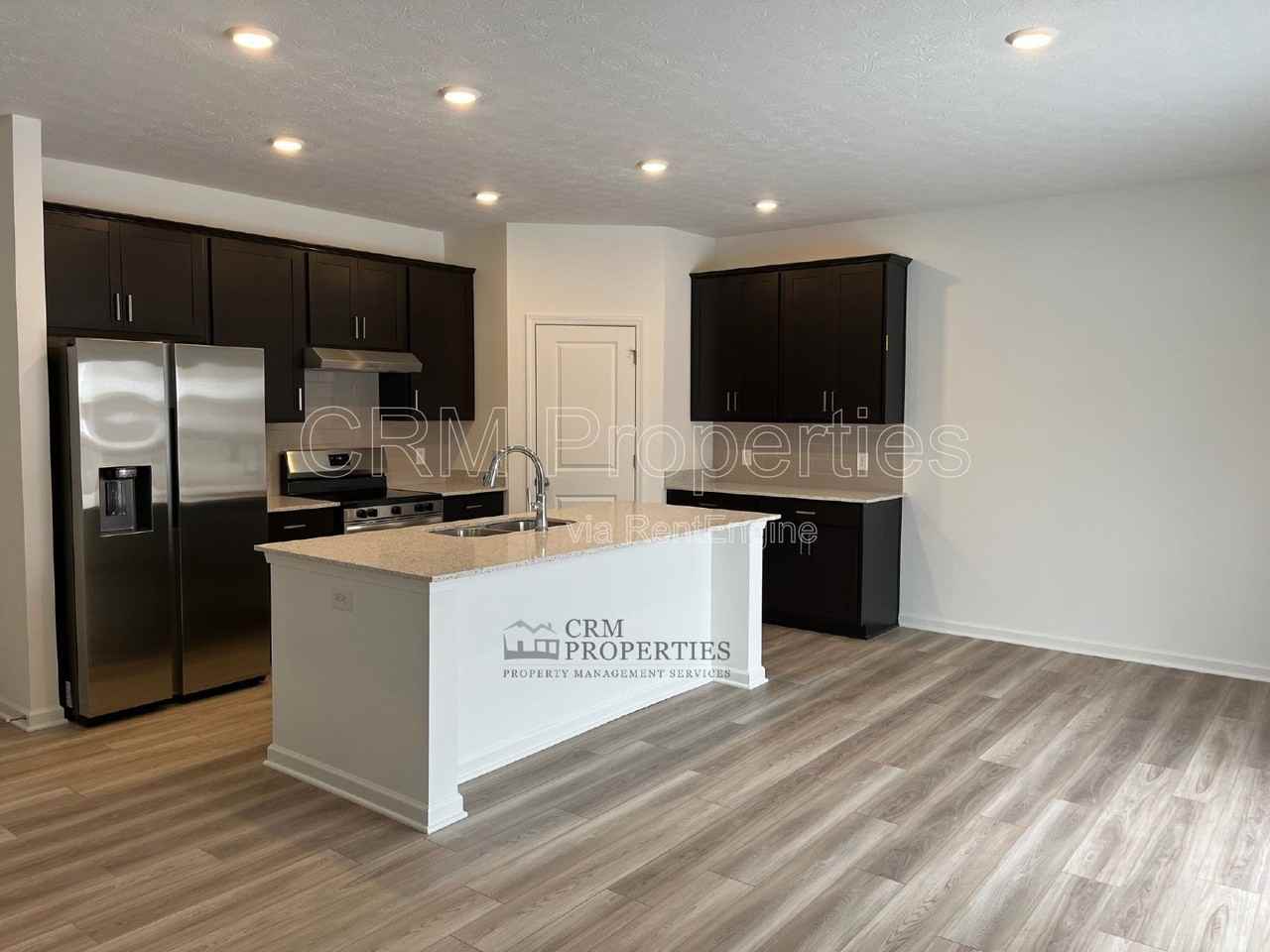 809 Oyster Bay Dr - Photo 7 of 23