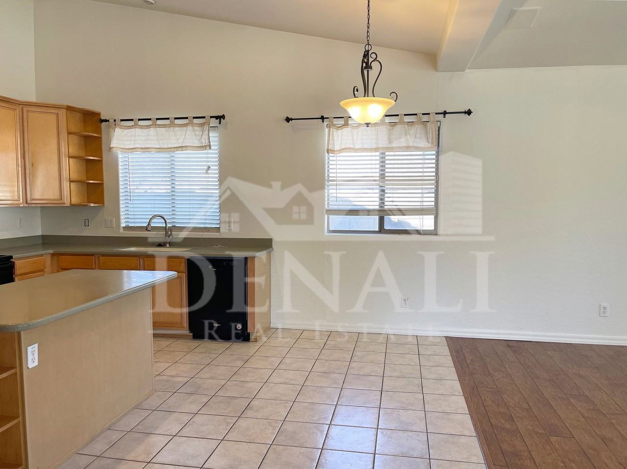 29445 N 46th Pl - Photo 4 of 27