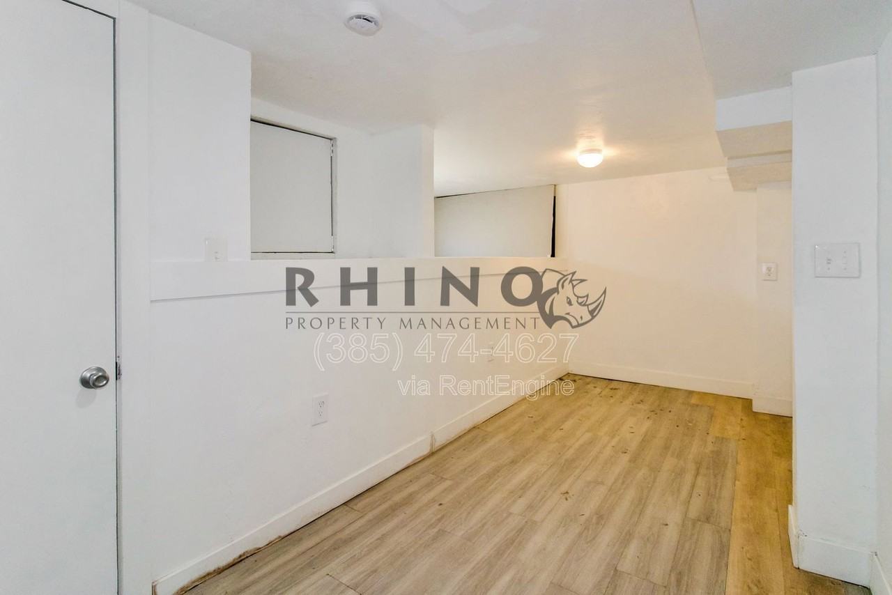 3224 Adams Ave - Photo 7 of 11