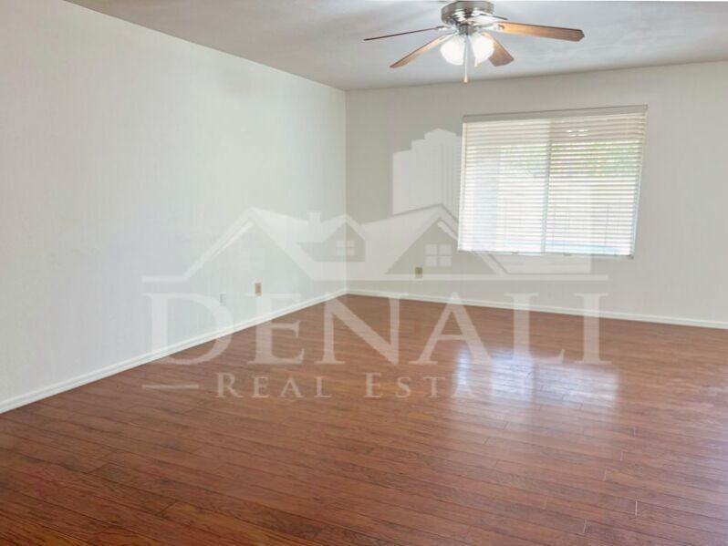 647 S Bermuda Cir - Photo 7 of 16