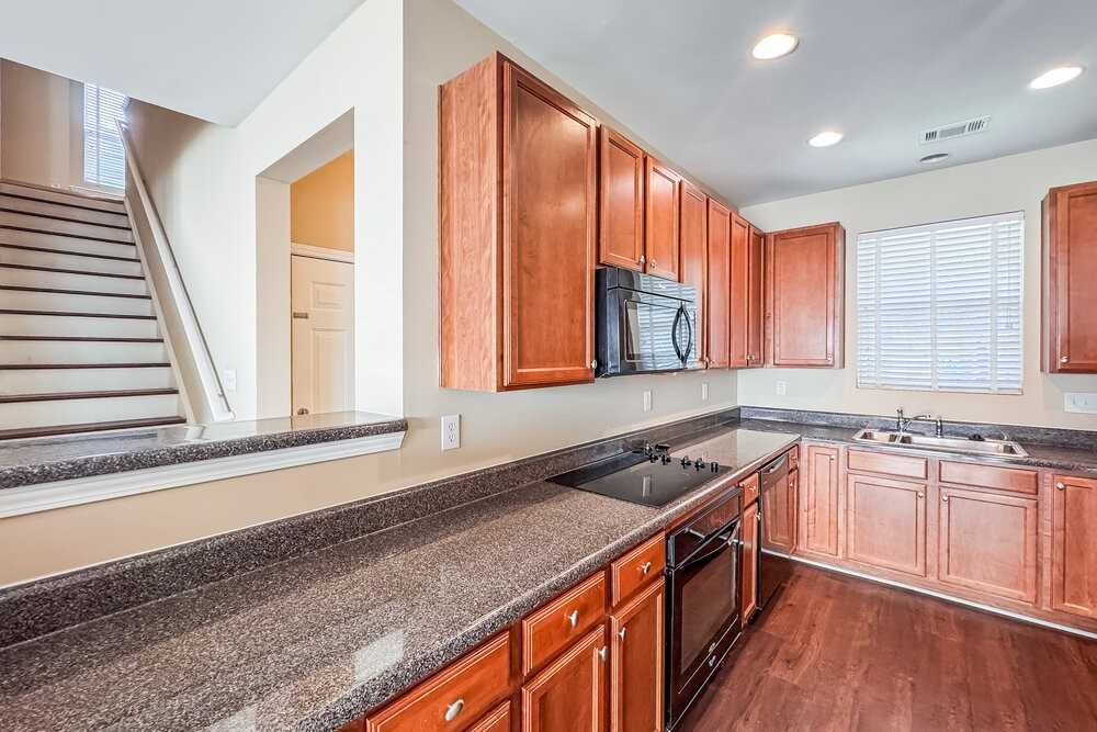 3625 Roseman Lndg - Photo 7 of 17