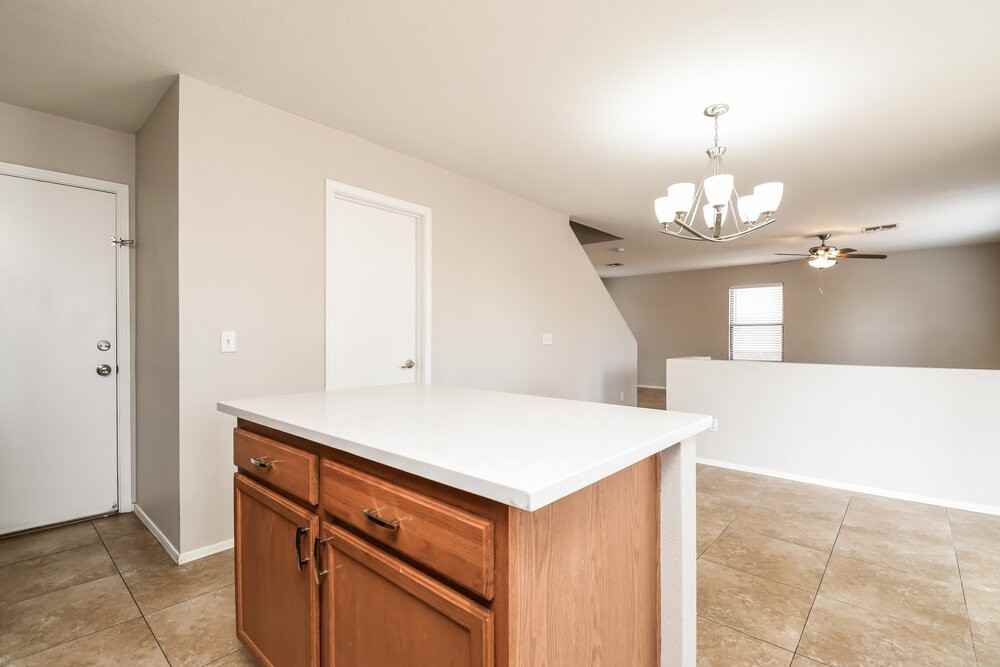 8918 E Oro Cir - Photo 7 of 17